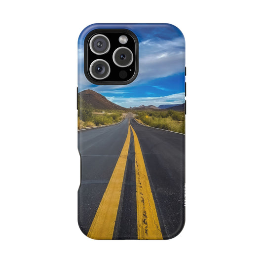 Wireless iPhone Charger with Sedona Road Photo - Magnetic Tough Case
